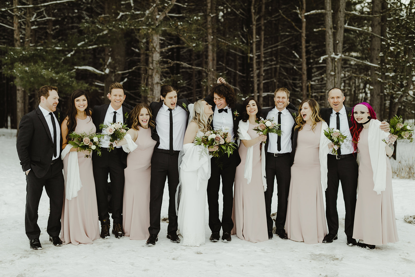 Wedding table decoration and reception styling in Michigan